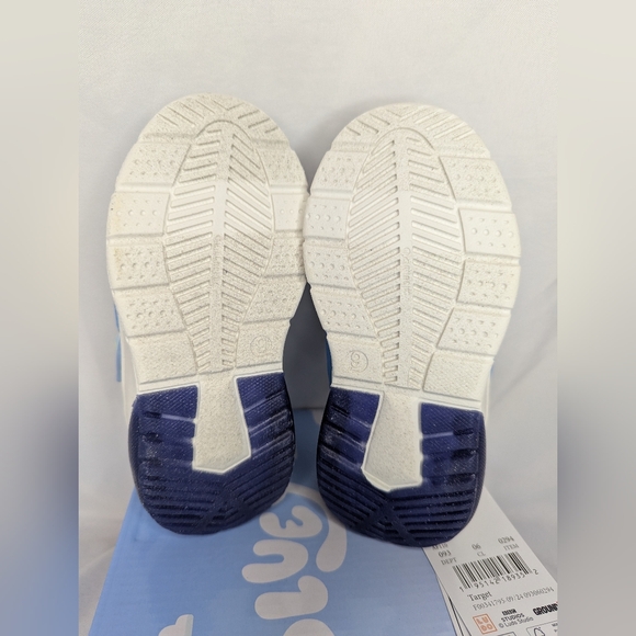 NWT Bluey Toddler Athletic Sneakers Size 9 - Picture 7 of 7